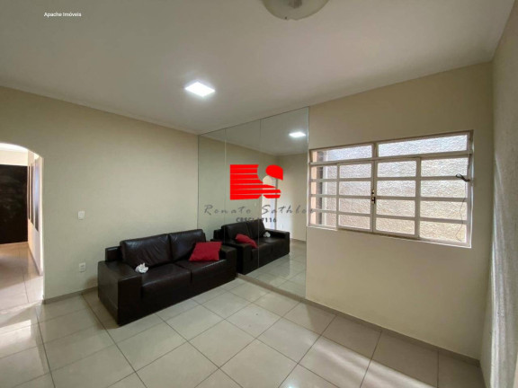 Imagem Casa com 3 Quartos para Alugar, 200 m² em Santa Efigênia - Belo Horizonte Imagem Casa com 3 Quartos para Alugar, 200 m² em Santa Efigênia - Belo Horizonte
