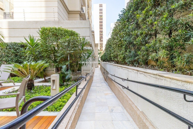 Apartamento à Venda,  em Santa Cecília - São Paulo