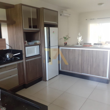 Imagem Imóvel com 3 Quartos à Venda, em Ambrósio - Garopaba Imagem Imóvel com 3 Quartos à Venda, em Ambrósio - Garopaba