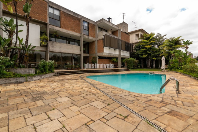Casa com 4 Quartos à Venda, 885 m² em Pacaembu - São Paulo