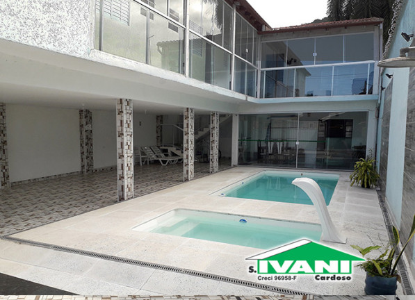 Imóvel Comercial à Venda, 240 m² em Perequê Açu - Ubatuba