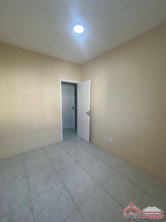 Imagem Casa de Condomínio com 3 Quartos para Alugar, em Jardim Santa Maria - Jacareí Imagem Casa de Condomínio com 3 Quartos para Alugar, em Jardim Santa Maria - Jacareí