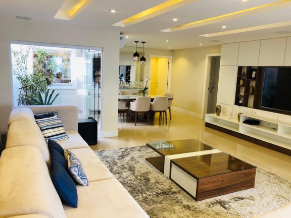 Imagem Casa com 4 Quartos à Venda, 350 m² em Barra Da Tijuca - Rio De Janeiro Imagem Casa com 4 Quartos à Venda, 350 m² em Barra Da Tijuca - Rio De Janeiro