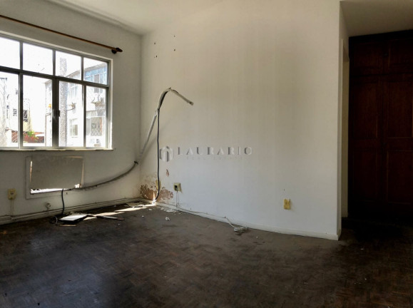 Imagem Apartamento com 2 Quartos à Venda, 95 m² em Copacabana - Rio De Janeiro