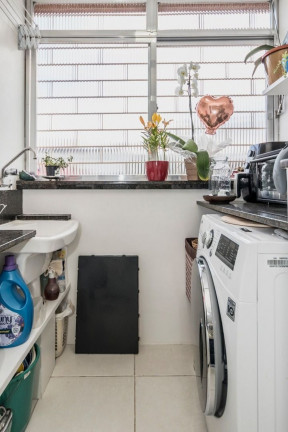 Imagem Imóvel com 2 Quartos à Venda, 55 m² em Santana - Porto Alegre Imagem Imóvel com 2 Quartos à Venda, 55 m² em Santana - Porto Alegre