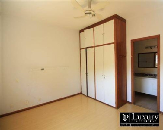 Imagem Casa com 3 Quartos à Venda, 378 m² em Alto De Pinheiros - São Paulo Imagem Casa com 3 Quartos à Venda, 378 m² em Alto De Pinheiros - São Paulo