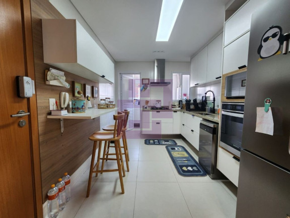 Imagem Apartamento com 3 Quartos à Venda, 135 m² em Pitangueiras - Guarujá Imagem Apartamento com 3 Quartos à Venda, 135 m² em Pitangueiras - Guarujá