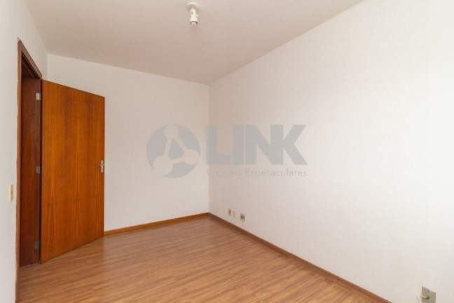 Imagem Apartamento com 2 Quartos à Venda, 54 m² em Menino Deus - Porto Alegre Imagem Apartamento com 2 Quartos à Venda, 54 m² em Menino Deus - Porto Alegre