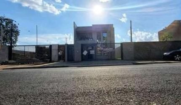 Imagem Imóvel com 3 Quartos à Venda, 234 m² em Jardim Elisa