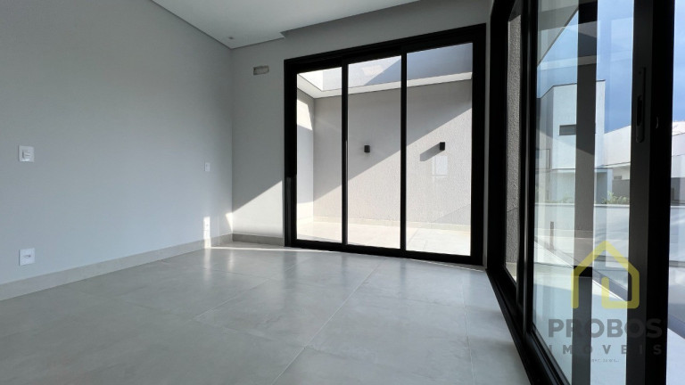 Imagem Casa com 3 Quartos à Venda, 245 m² em Jardim Residencial Alto De Itaici - Indaiatuba Imagem Casa com 3 Quartos à Venda, 245 m² em Jardim Residencial Alto De Itaici - Indaiatuba
