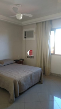 Imagem Casa com 4 Quartos à Venda, 253 m² em Parque Residencial Laranjeiras - Serra
