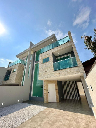 Casa com 3 Quartos à Venda, 152 m² em Capela Velha - Araucaria