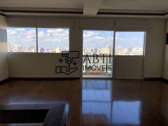 Imagem Cobertura com 3 Quartos à Venda, 240 m² em Morro Dos Ingleses - São Paulo