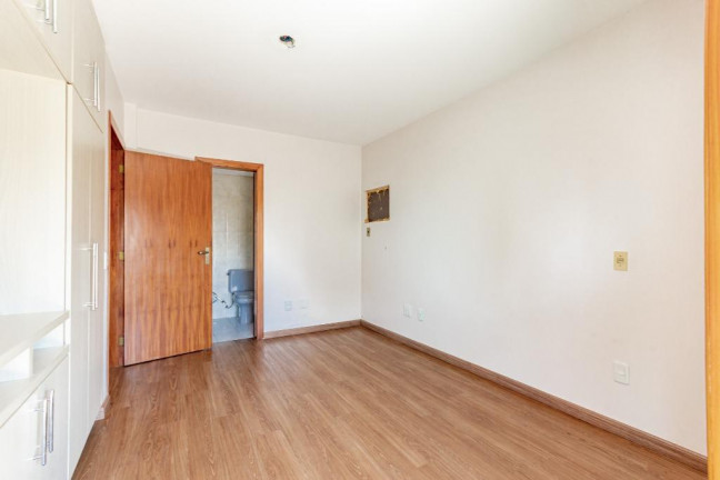 Imagem Apartamento com 3 Quartos à Venda, 221 m² em Mont Serrat - Porto Alegre Imagem Apartamento com 3 Quartos à Venda, 221 m² em Mont Serrat - Porto Alegre