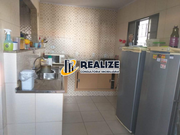 Imagem Casa com 3 Quartos à Venda, 230 m² em Jockey - Campos Dos Goytacazes Imagem Casa com 3 Quartos à Venda, 230 m² em Jockey - Campos Dos Goytacazes