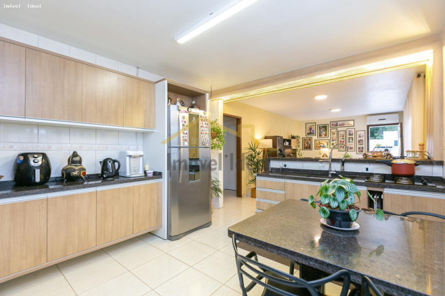 Imagem Casa com 3 Quartos à Venda, 390 m² em Roça Grande - Colombo