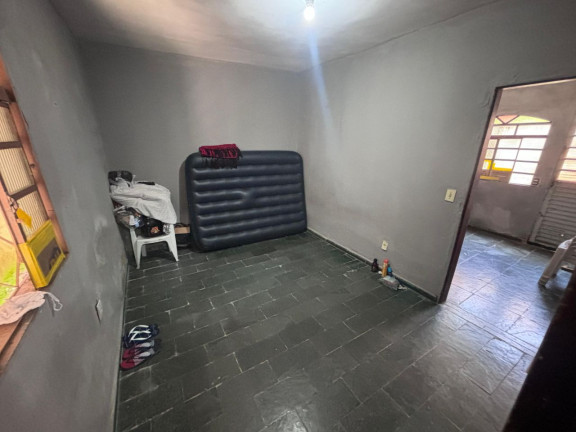 Imagem Casa com 2 Quartos à Venda, 200 m² em Conjunto Confisco - Contagem