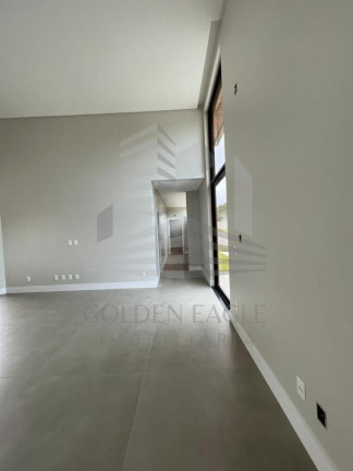 Imagem Casa com 3 Quartos à Venda, 100 m² em Santa Regina - Camboriú