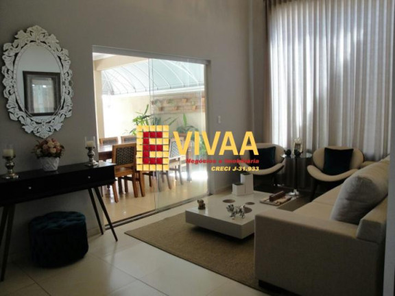 Imagem Casa com 3 Quartos à Venda, 250 m² em São José Do Rio Preto Imagem Casa com 3 Quartos à Venda, 250 m² em São José Do Rio Preto