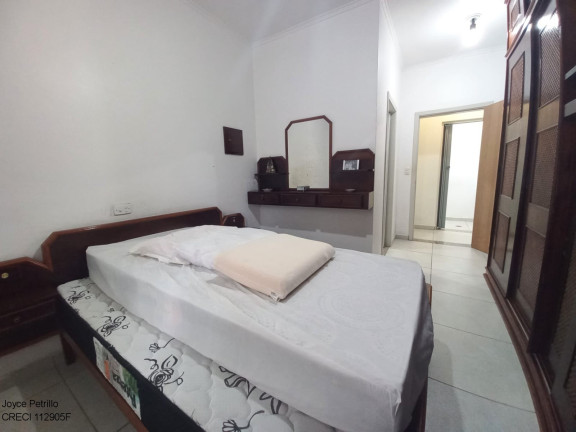 Imagem Sobrado com 6 Quartos à Venda,  em Balneário Três Marias - Peruíbe