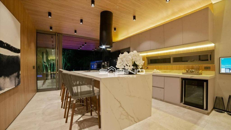Imagem Casa com 5 Quartos à Venda, 384 m² em Riviera Módulo 16 - Bertioga