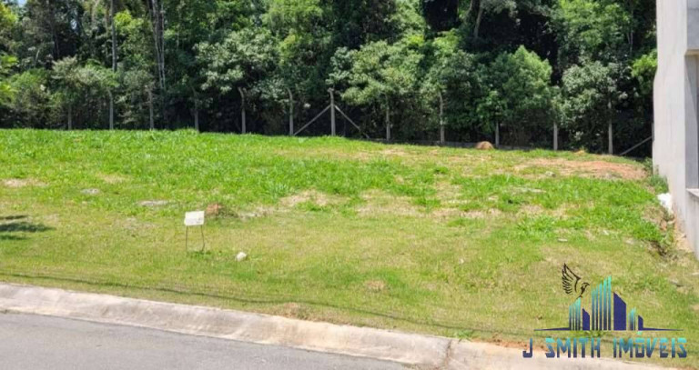 Terreno em Condomínio à Venda, 129 m² em Sítio Boa Vista - Cotia