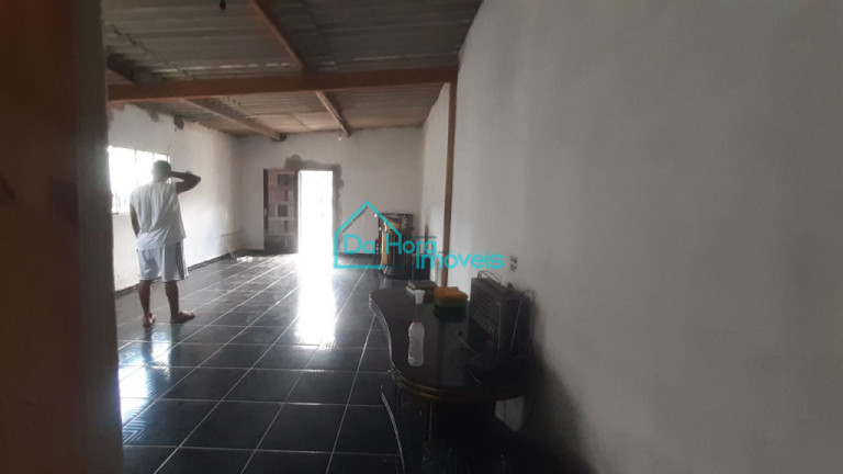 Imagem Casa com 2 Quartos à Venda, 65 m² em Regina Maria - Mongaguá