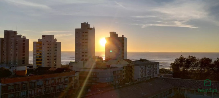 Imagem Apartamento com 2 Quartos à Venda, 78 m² em Centro - Tramandai