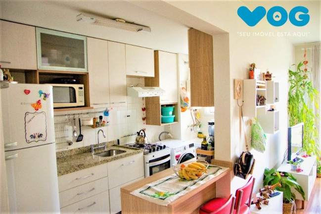 Imagem Imóvel com 2 Quartos à Venda, 64 m² em Jardim Carvalho - Porto Alegre Imagem Imóvel com 2 Quartos à Venda, 64 m² em Jardim Carvalho - Porto Alegre