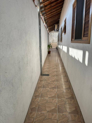 Imagem Casa com 2 Quartos à Venda, em Vila São Bento - Jacareí Imagem Casa com 2 Quartos à Venda, em Vila São Bento - Jacareí