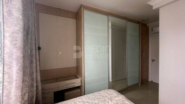 Imagem Apartamento com 3 Quartos à Venda, 120 m² em Centro - Balneário Camboriú