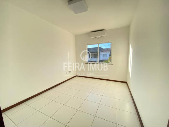 Imagem Casa com 3 Quartos para Alugar, 150 m² em Sim - Feira De Santana