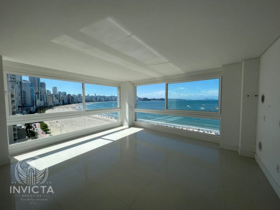 Imagem Apartamento com 3 Quartos à Venda, 157 m² em Centro - Balneário Camboriú Imagem Apartamento com 3 Quartos à Venda, 157 m² em Centro - Balneário Camboriú