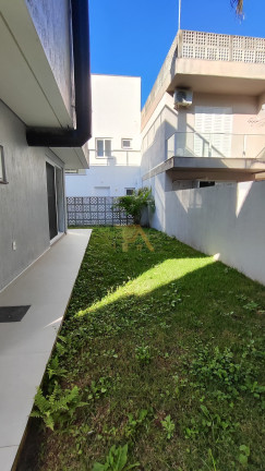 Imagem Imóvel com 3 Quartos à Venda, em Morrinhos - Garopaba Imagem Imóvel com 3 Quartos à Venda, em Morrinhos - Garopaba