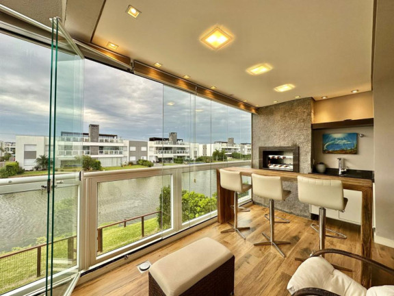 Imagem Apartamento com 3 Quartos à Venda, 188 m² em -- - Capao Da Canoa