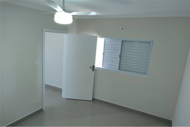 Imagem Casa com 2 Quartos à Venda,  em Vila Aparecida - Taubaté