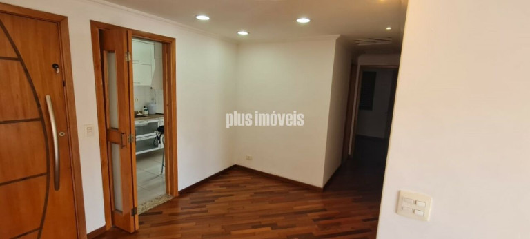 Imagem Apartamento com 3 Quartos à Venda, 61 m² em Panamby - São Paulo Imagem Apartamento com 3 Quartos à Venda, 61 m² em Panamby - São Paulo
