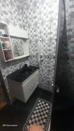 Imagem Casa com 2 Quartos à Venda, 70 m² em Serraria - Diadema