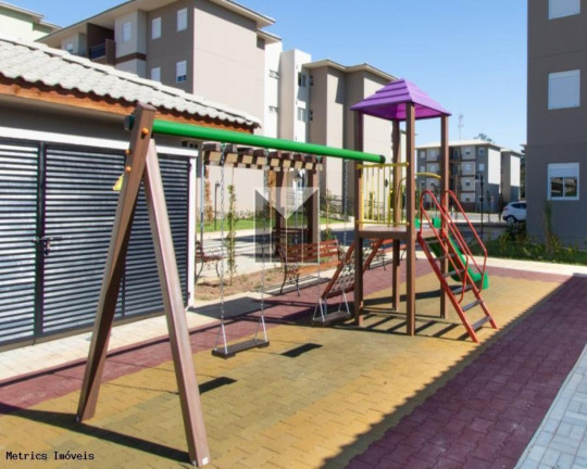 Imagem Imóvel com 2 Quartos à Venda, 75 m² em Capela - Vinhedo