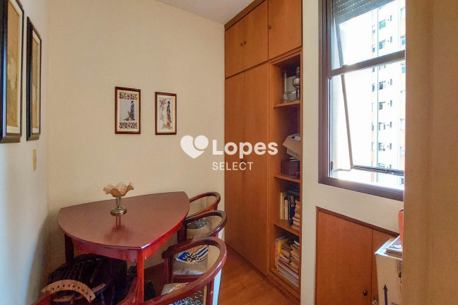 Imagem Apartamento com 4 Quartos à Venda, 174 m² em Cambuí - Campinas