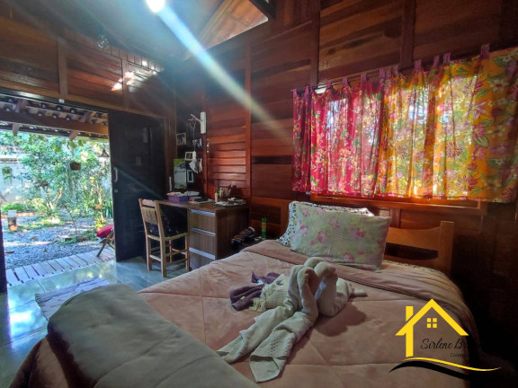 Imagem Casa com 3 Quartos à Venda, 322 m² em Salinas - Balneário Barra Do Sul Imagem Casa com 3 Quartos à Venda, 322 m² em Salinas - Balneário Barra Do Sul