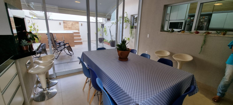 Imagem Casa de Condomínio com 3 Quartos à Venda, 200 m² em Jardim Do Paço - Sorocaba