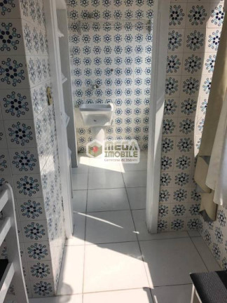 Imagem Apartamento com 3 Quartos à Venda, 100 m² em Centro - Florianópolis Imagem Apartamento com 3 Quartos à Venda, 100 m² em Centro - Florianópolis