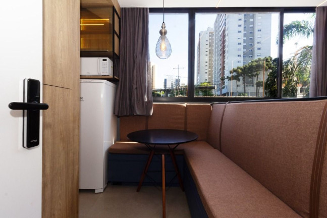 Imagem Apartamento com 1 Quarto à Venda, 19 m² em água Verde - Curitiba