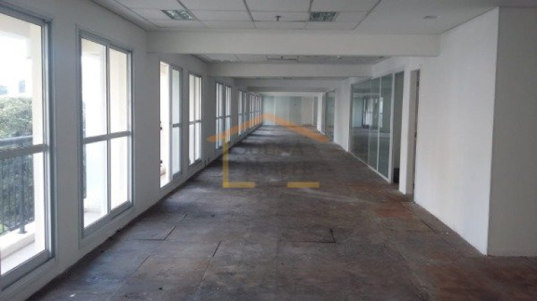 Foto do imóvel Sala Comercial à Venda ou Locação, 516 m² em Santana - São Paulo