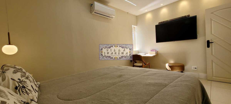 Imagem Cobertura com 2 Quartos à Venda, 100 m² em Copacabana - Rio De Janeiro Imagem Cobertura com 2 Quartos à Venda, 100 m² em Copacabana - Rio De Janeiro