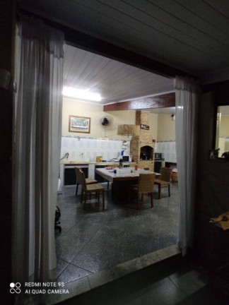Imagem Casa com 3 Quartos à Venda, 220 m² em Jardim Sonia Maria - Taubaté Imagem Casa com 3 Quartos à Venda, 220 m² em Jardim Sonia Maria - Taubaté