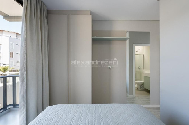 Imagem Sobrado com 3 Quartos à Venda, 234 m² em Canto Grande - Bombinhas Imagem Sobrado com 3 Quartos à Venda, 234 m² em Canto Grande - Bombinhas