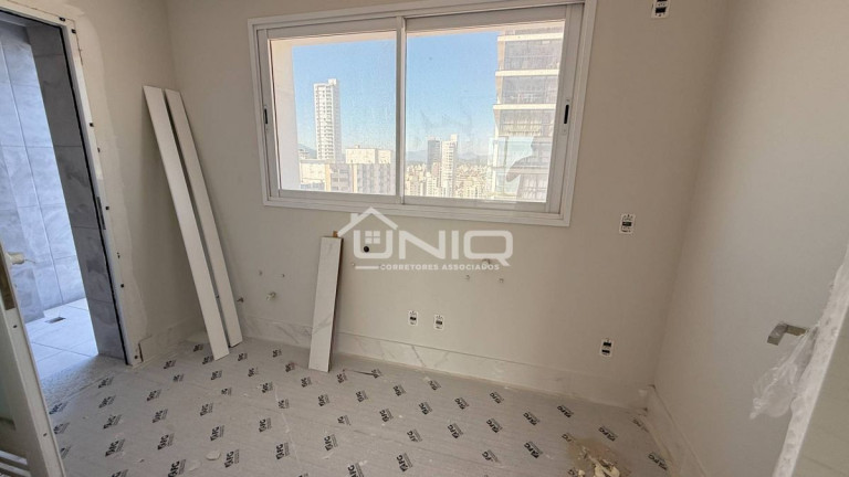 Imagem Apartamento com 4 Quartos à Venda, 170 m² em Centro - Balneário Camboriú