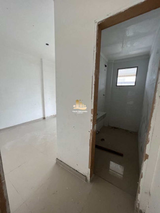 Imagem Apartamento com 2 Quartos à Venda, 73 m² em Mirim - Praia Grande